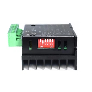 42/57步進(jìn)電機(jī)驅(qū)動(dòng)器 32細(xì)分 4.0A 42V(脈沖3-24V)TB6600升級(jí)版