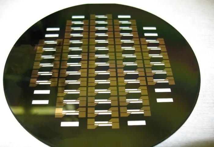 探討我國(guó)集成電路發(fā)展的新思路:設(shè)計(jì)芯片如同搭建樂高積木(圖2) 探討我國(guó)集成電路發(fā)展的新思路:設(shè)計(jì)芯片如同搭建樂高積木(圖2)