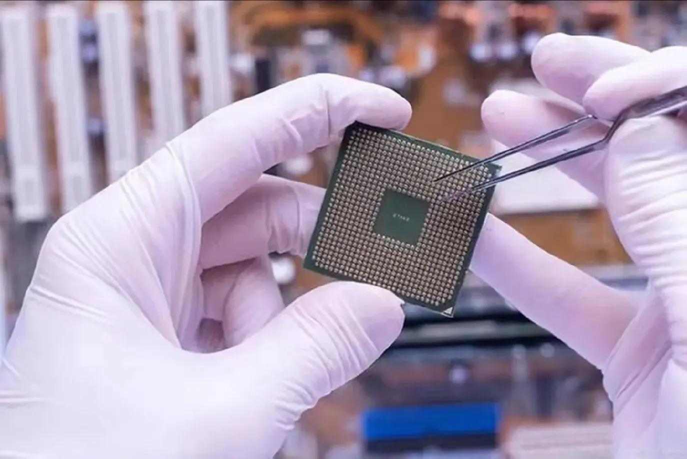 上半年中國芯片出口5427億，歐美繃不住了，美國封鎖技術失敗？(圖2)